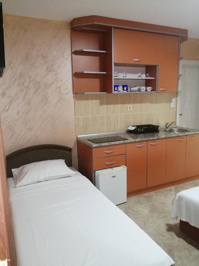 Apartmani In Будва Екстер'єр фото